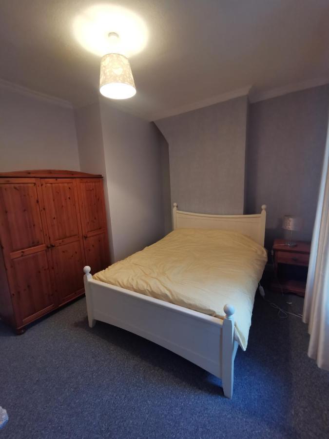 Parkside House 3 Bedroom 2 Bathroom. Parking. Barrow-in-Furness Esterno foto