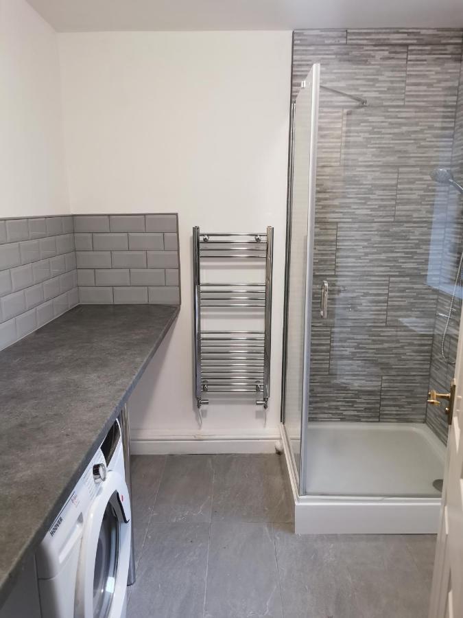 Parkside House 3 Bedroom 2 Bathroom. Parking. Barrow-in-Furness Esterno foto